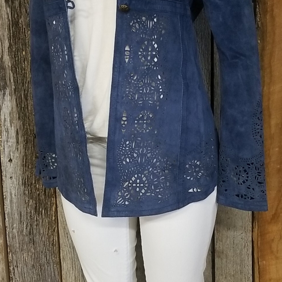 MiFRESIA LAZER CUT DESIGN SUEDE JACKET! - Picture 3 of 10